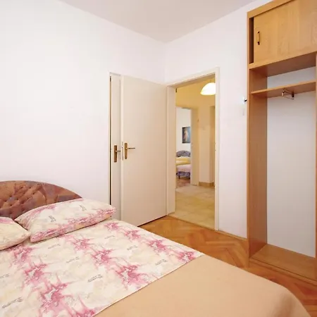 4 Bedroom Pet Friendly In Podaca