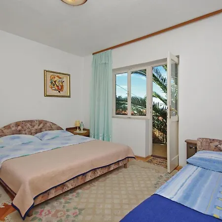 4 Bedroom Pet Friendly In Semesterbostad *